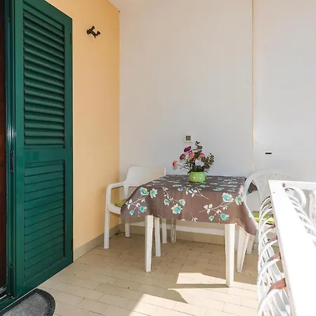 Two-bedroom In Апартаменты Рогозница